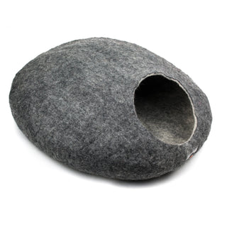 Yeti Wool Pet Cave Bed, Charcoal